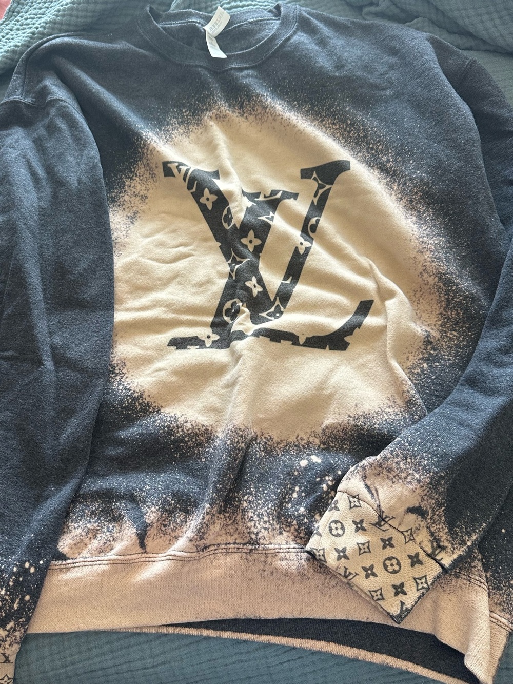Jerzees Black and Beige Logo Spray-Effect Crewneck Sweatshirt
